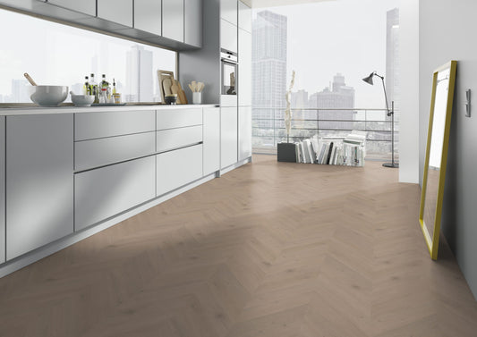 Belakos Attico Hongaarse punt | Weense punt 83 | Bruin